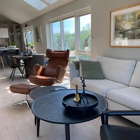 Centrally Located In Leknes, Right In The Middle Of Lofoten Vestvagoy